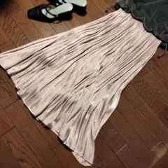 VIS シャンパンビンクゴールドプリーツスカート