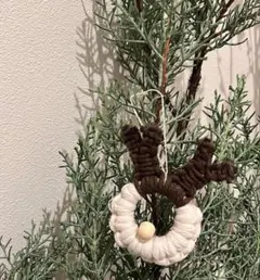 Item thumbnail for item 8e844d5f-7bb5-4b97-87f2-930c5a6420e4