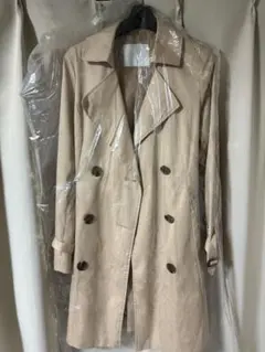 セシルマクビー　ベージュ 春トレンチコート