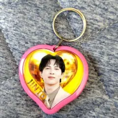 ⭐️新品未開封M!LK吉田仁人キーホルダー　ラバーバンドバンダナ3点セットバラ売可 M!LK 吉田仁人 キーホルダー - メルカリ