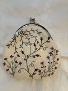 可愛いお花のがま口ポーチ