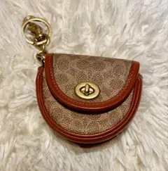 COACH ミニ サドルバッグ チャーム　ポーチ型 シグネチャー