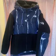 今週末21日には取り下げます！ NORTH FACE 雷デナリフーディ XXL