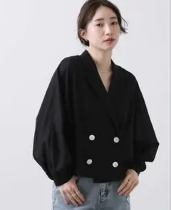 再値下げ新品タグ付‼️ Gready Brilliant ジャケットのサムネイル