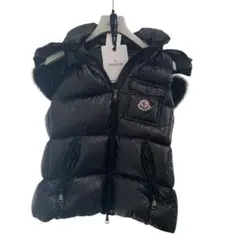 M21334 MONCLER ブラック ダウンベスト レディース
