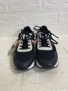 (美品)TOMMY HILFIGER スニーカー 新品タグ付き24cmのサムネイル