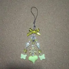 ビーズキーホルダー 黄色 y2k コレクトブック