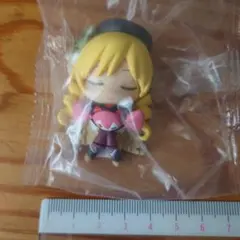 まどかマギカ　カプセルトイ　おねむたん　巴マミ