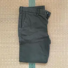GU チノパン