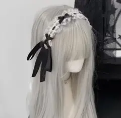リボン&レースリボン付き ヘアバンドア ラビーストーン装飾 コスプレアクセ 白黒