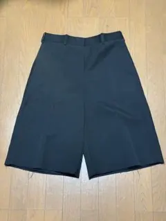 BOTTEGA VENETA ダークグリーン ショートパンツ - メルカリ