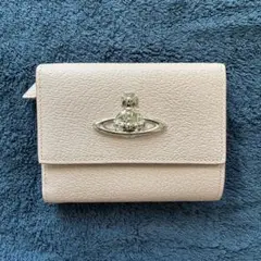 ヴィヴィアンウエストウッド二つ折り財布