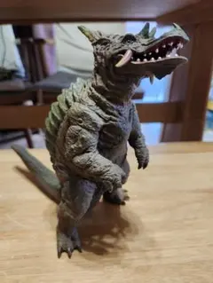 ガマクジラ　エクスプラス　大怪獣シリーズ　箱なし Amazon.co.jp: エクスプラス GARAGE TOY 東宝大怪獣シリーズ