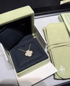 Van Cleef & Arpels ネックレス