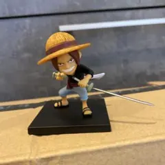 ワンピース シャンクス フィギュア 約5cm箱無し
