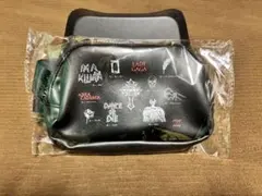 Lady Gaga Mayhem Ball VIP silver グッズ - メルカリ
