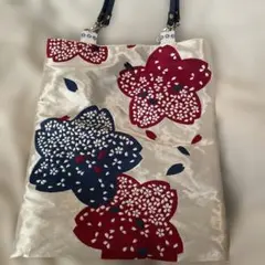 ✨袋帯リメイクトートバッグ✨大きめ サイズ　ハンドメイド　裏地ポケット付