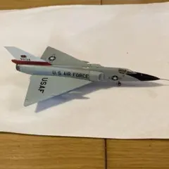 米軍機 F-106 デルタダート　 f-toys 1/144 組立済み