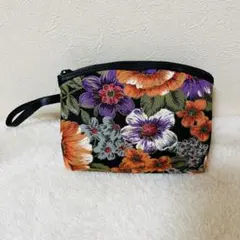 花柄ポーチ レトロ調 マルチカラー ファスナー付き　ハンドストラップ付き 化粧