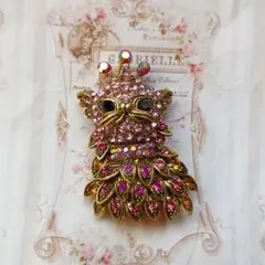 見直しセール！ネコちゃん形状の華やかなブローチ　ゴールド