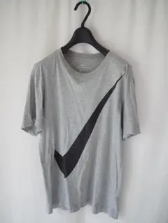 NIKE ナイキ★スウッシュロゴ　Tシャツ★のサムネイル