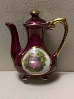 Item thumbnail for item ac7a7034-5894-4ea8-8ae3-d5bb3f27c772