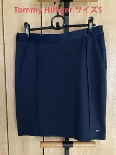 【美品】トミーヒルフィガー　スカート