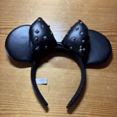【美品】ディズニー ミニーマウス カチューシャ 黒 スタッズ