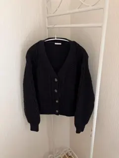 GU ケーブルコクーンニットカーディガン