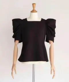 Item thumbnail for item c82bb176-e608-43d7-8ce1-760051726030