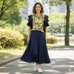 リリーブラウン　フリル袖トップス