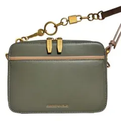 【美品】CHARLES & KEITH チャールズアンドキース ショルダーバッグ