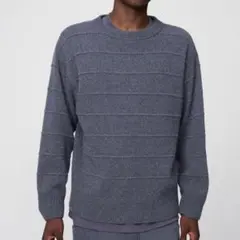 【UNIQLO】 ラムクルーネックセーター