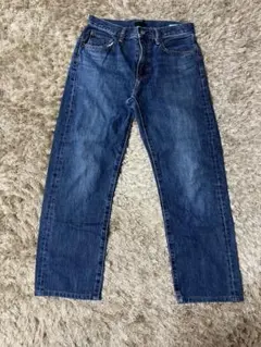 ブルー ストレートレッグ デニム　ユニクロ