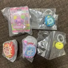 たまごっち　シャカシャカチャーム/めじるしアクセサリー 5点まとめ売り