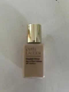 ESTEE LAUDER Double Wear リキッドファンデ15mlのサムネイル