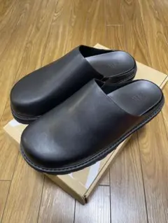 Item thumbnail for item a6f4117a-2eb0-44b6-8c8d-c89ebb148b8b