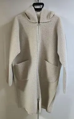 ドゥーズィエムクラス　フード付きベージュボアジャケット