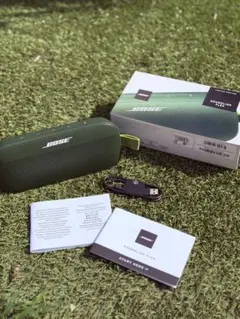 Bose SoundLink Flex 本体 ワイヤレススピーカーのサムネイル