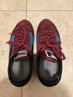 BROOKS スニーカーのサムネイル