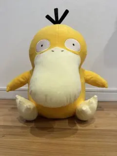 ポケモン コダック ぬいぐるみ