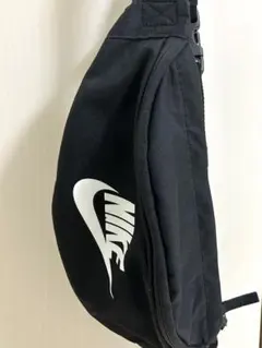 NIKE ボディバッグ ブラック