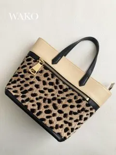 【未使用に近い】WAKO 銀座和光 シボ革 レザー ラインストーン ハンドバッグ 未使用に近い】WAKO 銀座和光 シボ革 レザー ラインストーン