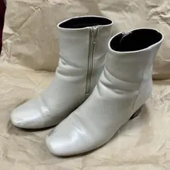 レディース　ブーツ　　卒業式・成人式　アイボリー