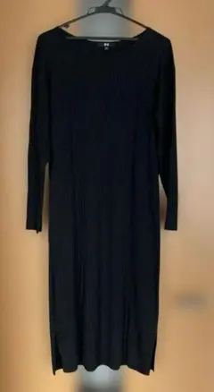 UNIQLO ブラック ニットワンピース M