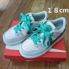 【ばぁ〜（≧∇≦）様専用】NIKE ダンクロー １８cm キッズ スニーカー