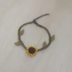 刺繍ひまわりブレスレット　アジャスター付き　新品未使用