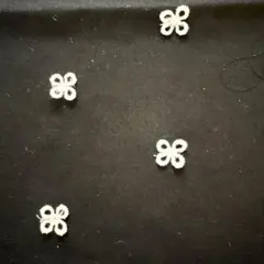 希少立体小花刺繍ジョーゼット素材黒ハギレ