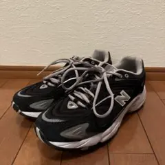【美品】New BalanceML725ブラック/グレー25.5㎝ニューバランス