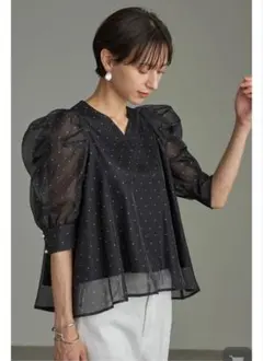 tocco closet ブラウスのサムネイル